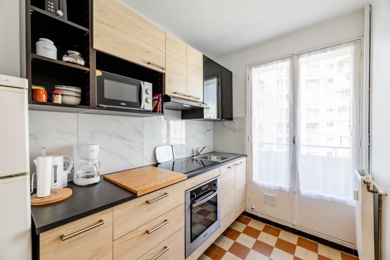 Teo Sud Les Balcons Du Nouveau Marseille, Lumineux, Spacieux Et Bien Equipe Luaran gambar