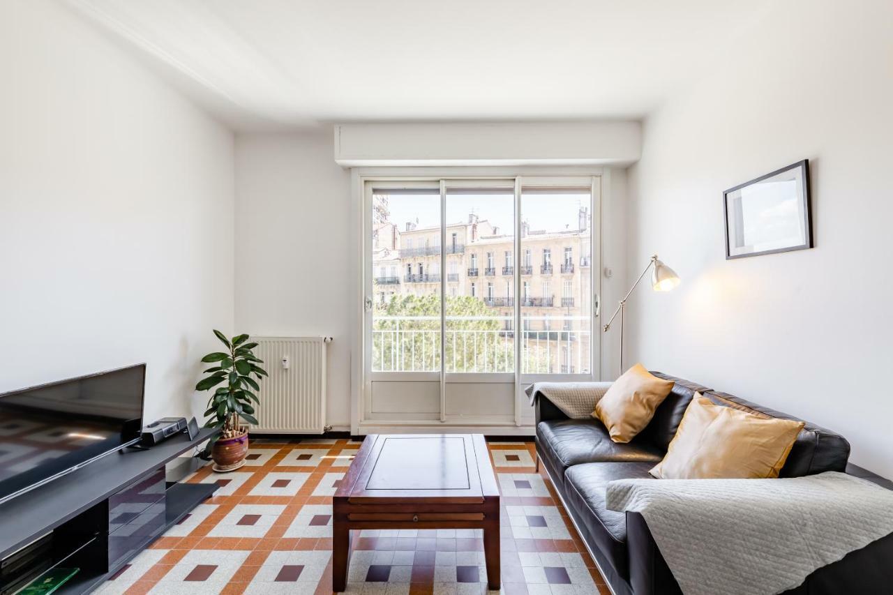 Teo Sud Les Balcons Du Nouveau Marseille, Lumineux, Spacieux Et Bien Equipe Luaran gambar