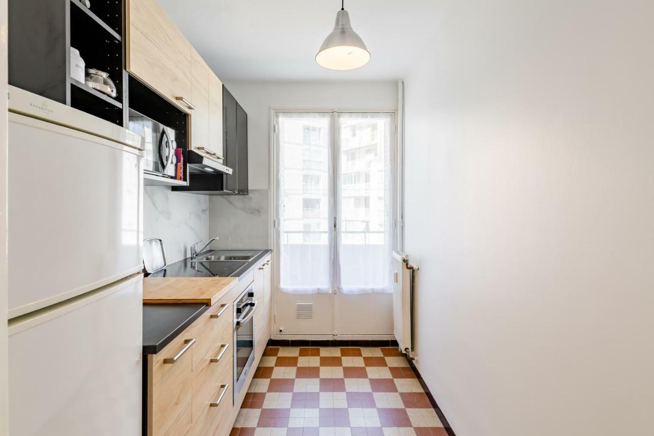 Teo Sud Les Balcons Du Nouveau Marseille, Lumineux, Spacieux Et Bien Equipe Luaran gambar