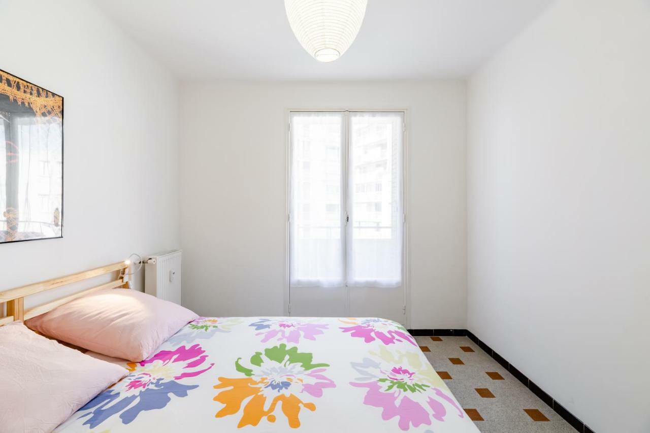 Teo Sud Les Balcons Du Nouveau Marseille, Lumineux, Spacieux Et Bien Equipe Luaran gambar
